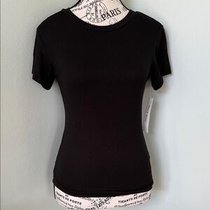 Theo & Spence Ribbed Black Tee